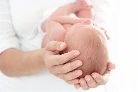 Đoán bệnh qua sự thay đổi ở thóp của trẻ