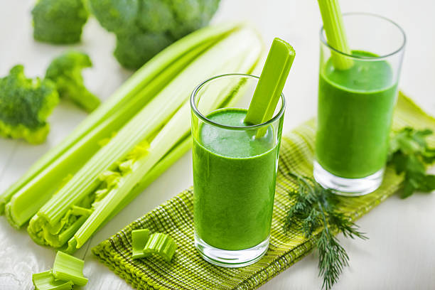Nước ép cần tây có tác dụng gì?