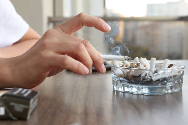 Người thường xuyên hút thuốc lá cũng có nguy cơ ung thư gan cao