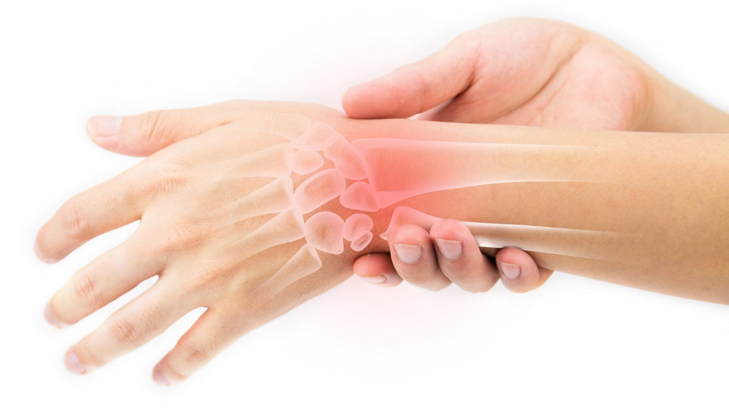 Đau cổ tay do nguyên nhân gì?