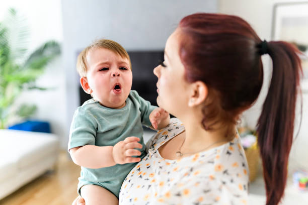 Bệnh ho gà: Nguyên nhân, triệu chứng và cách điều trị