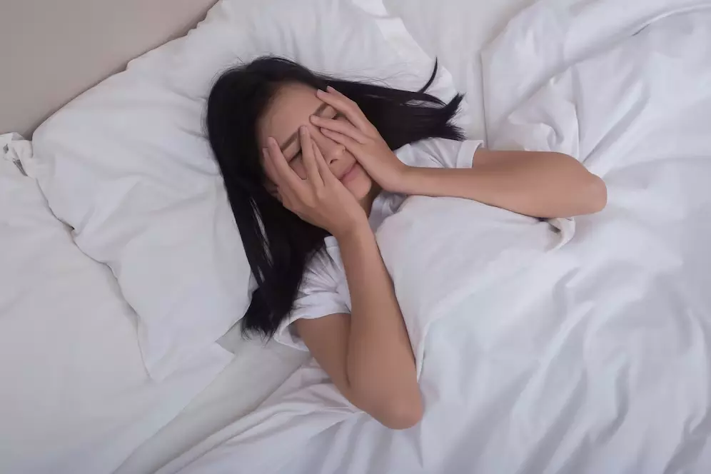 Nguyên nhân gây ra bóng đè là gì