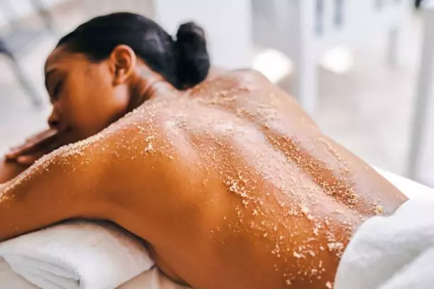 Tẩy da chết tự nhiên