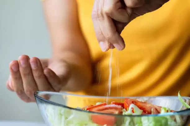 Tự nấu ăn tại nhà
