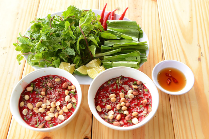 Ăn tiết canh là nguyên nhân thường gặp ở bệnh nhân nhiễm liên cầu khuẩn lợn