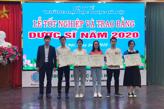 Công ty Botania trao 5 suất học bổng Botania cho sinh viên trường Đại học Dược Hà Nội năm học 2019 – 2020